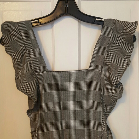 Zara jumpsuit. - Picture 3 of 4